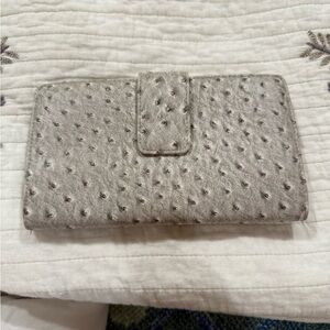 Buxton Ostrich Wallet​